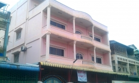 Building For Rent