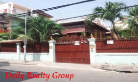 Villa For Sale