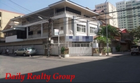 Villa For Rent
